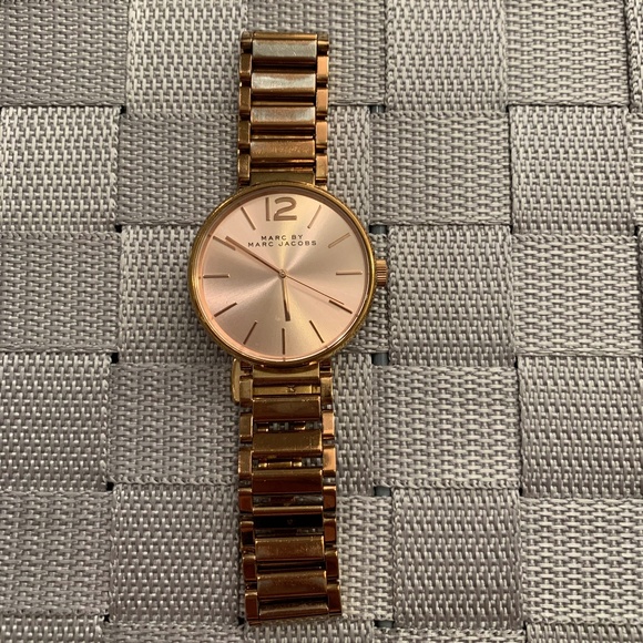 MARC by Marc Jacobs Watch Rose Gold - Picture 5 of 7